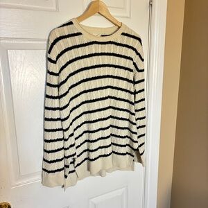 Levi’s Cream & Navy Striped Sweater Medium – Cotton Wool Blend